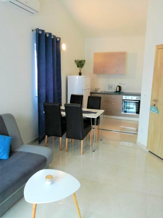 Apartman Adriatic Trogir Eksteriør bilde